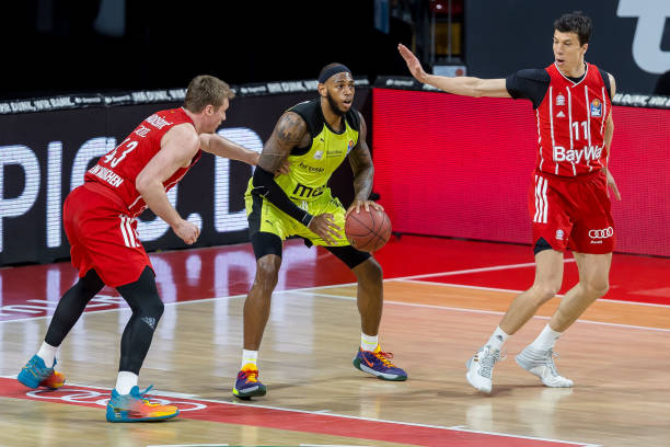 现役中国男 现役中国男