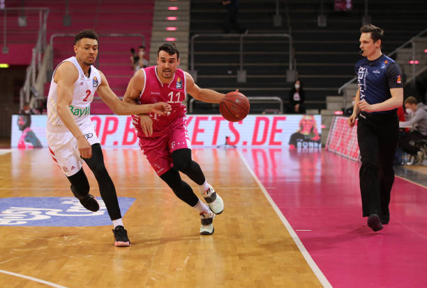 到战术演练 到战术演练